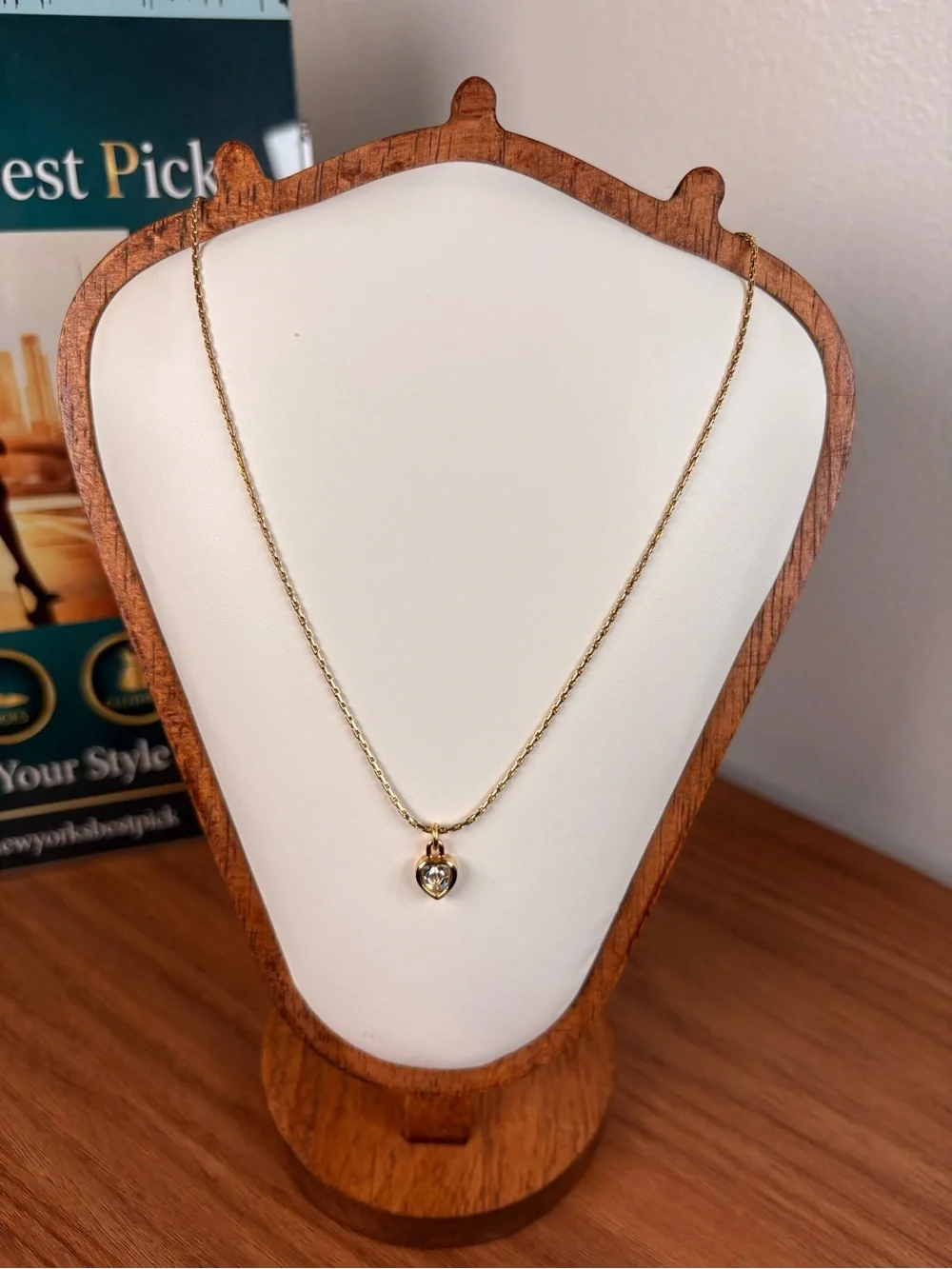 CHRISTIAN DIOR - Vintage CD Gold-Tone Crystal Heart Pendant Necklace